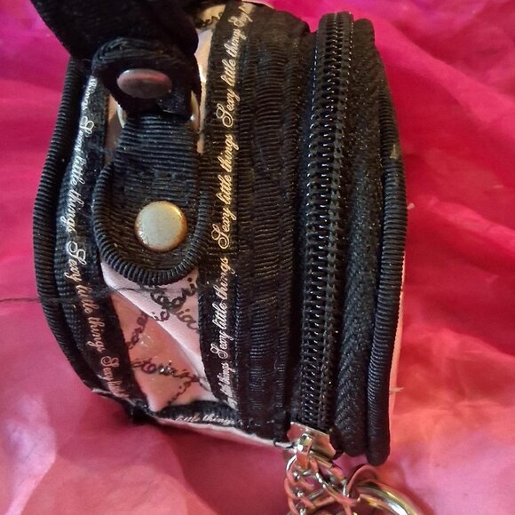 NWT Vintage Victoria’s Secret Sexy Little Things Mini  Coin Purse w/ Keychain - Picture 2 of 5